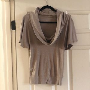 Scoop neck sweater/t-shirt